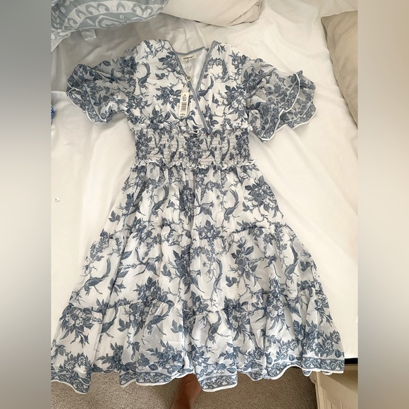 Max Studio Dresses & Skirts - Max studio dress.  Never worn.  Elastic waist, pretty ruffle sleeve.